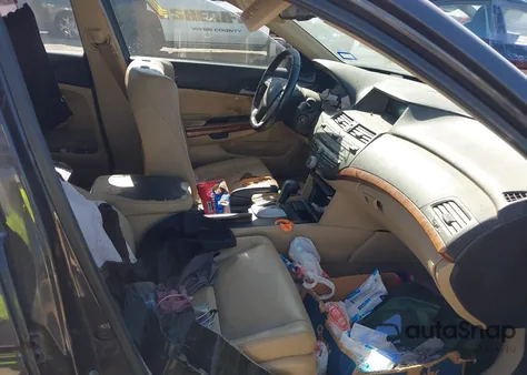 2011 Honda Accord 2.4 Ex-L z USA, uszkodzony, nr VIN 1HGCP2F89BA113249